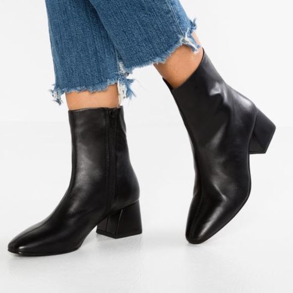 vagabond wedge boots